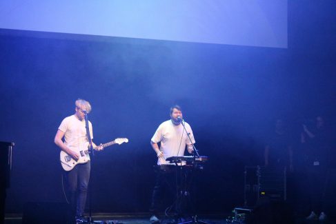 Musiker auf der Bühne